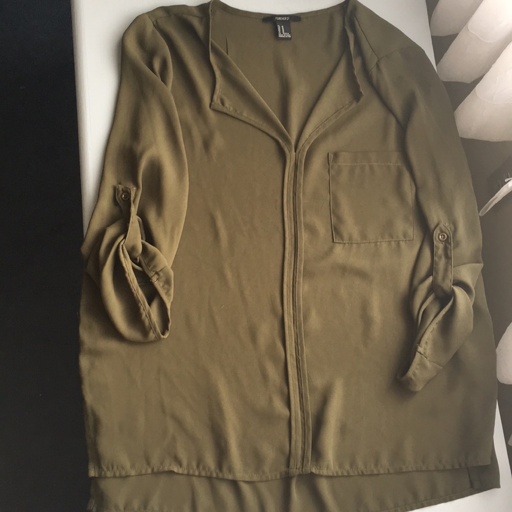 Forever 21 navy green blouse
